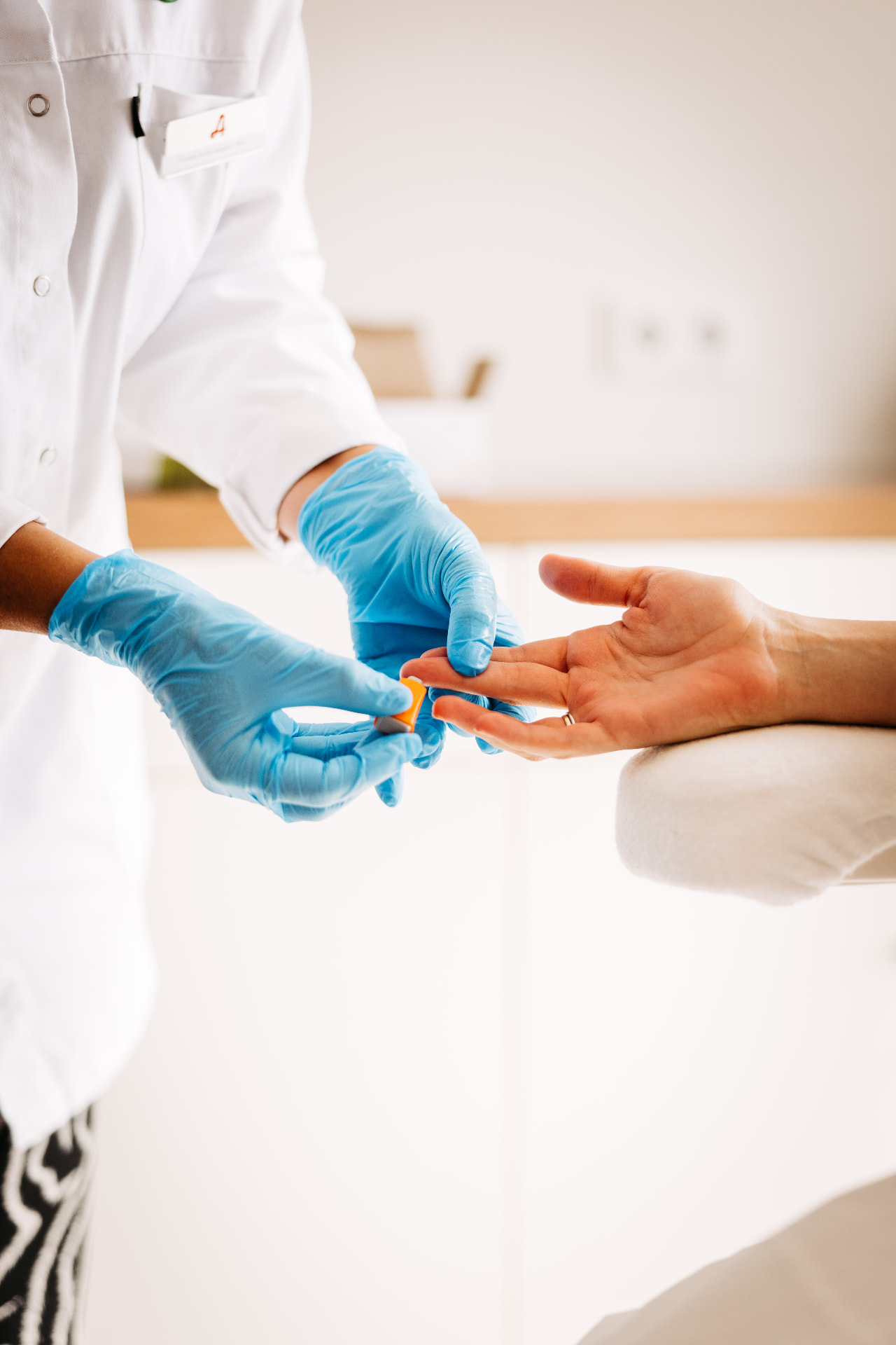 Beratung und Messung in der Columban Apotheke