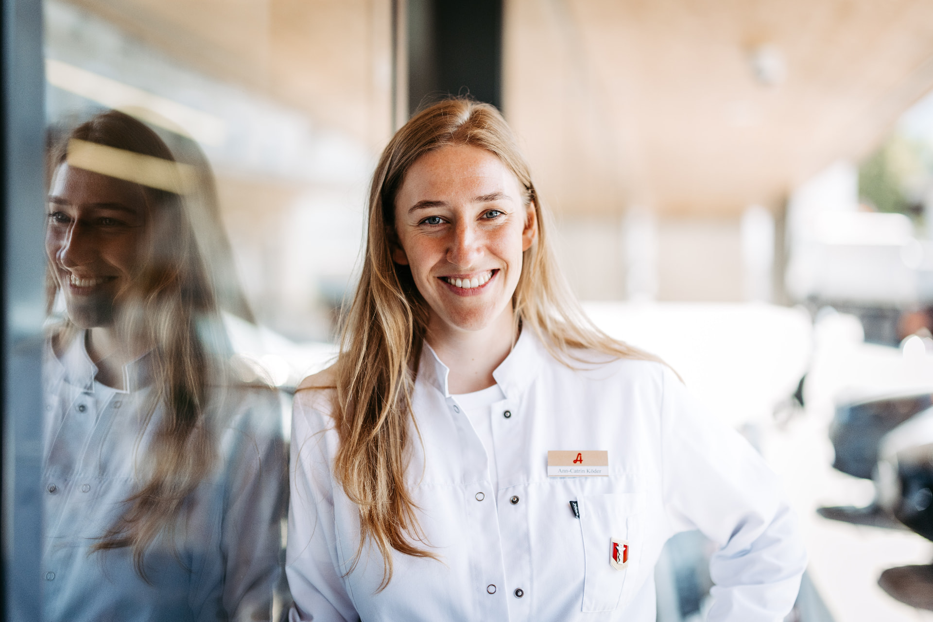 Ann-Catrin Köder in der Columban Apotheke
